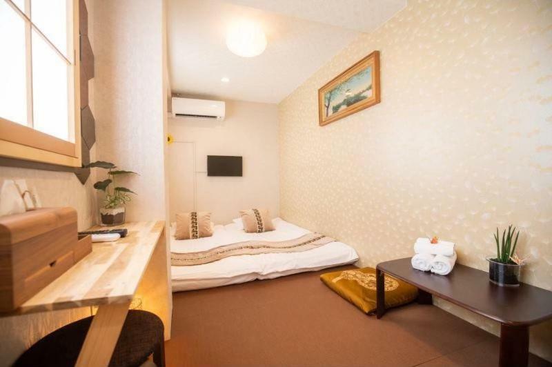 Hotel Himawari Ōsaka Extérieur photo